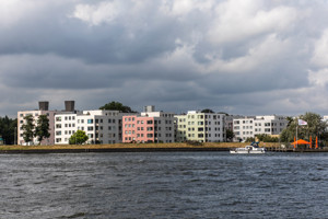 Zicht Ijplein Over Het IJ